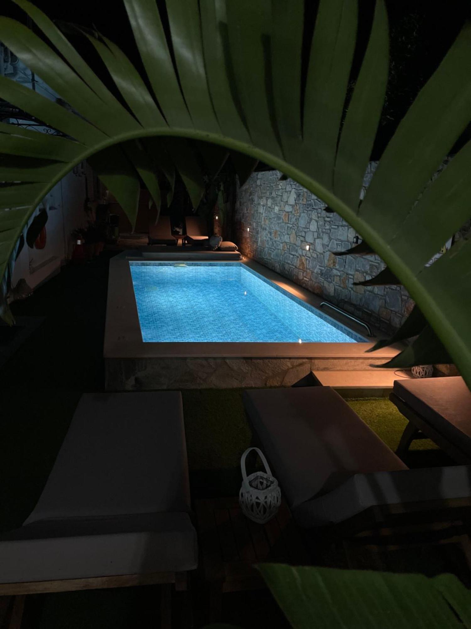 Del Sol Suites Skiathos stad Exteriör bild