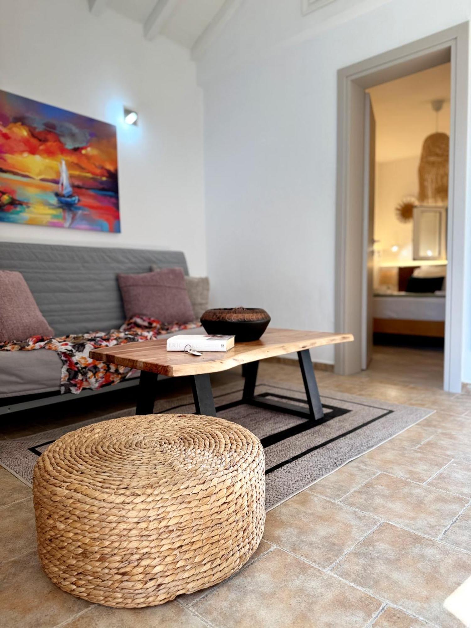 Del Sol Suites Skiathos stad Exteriör bild