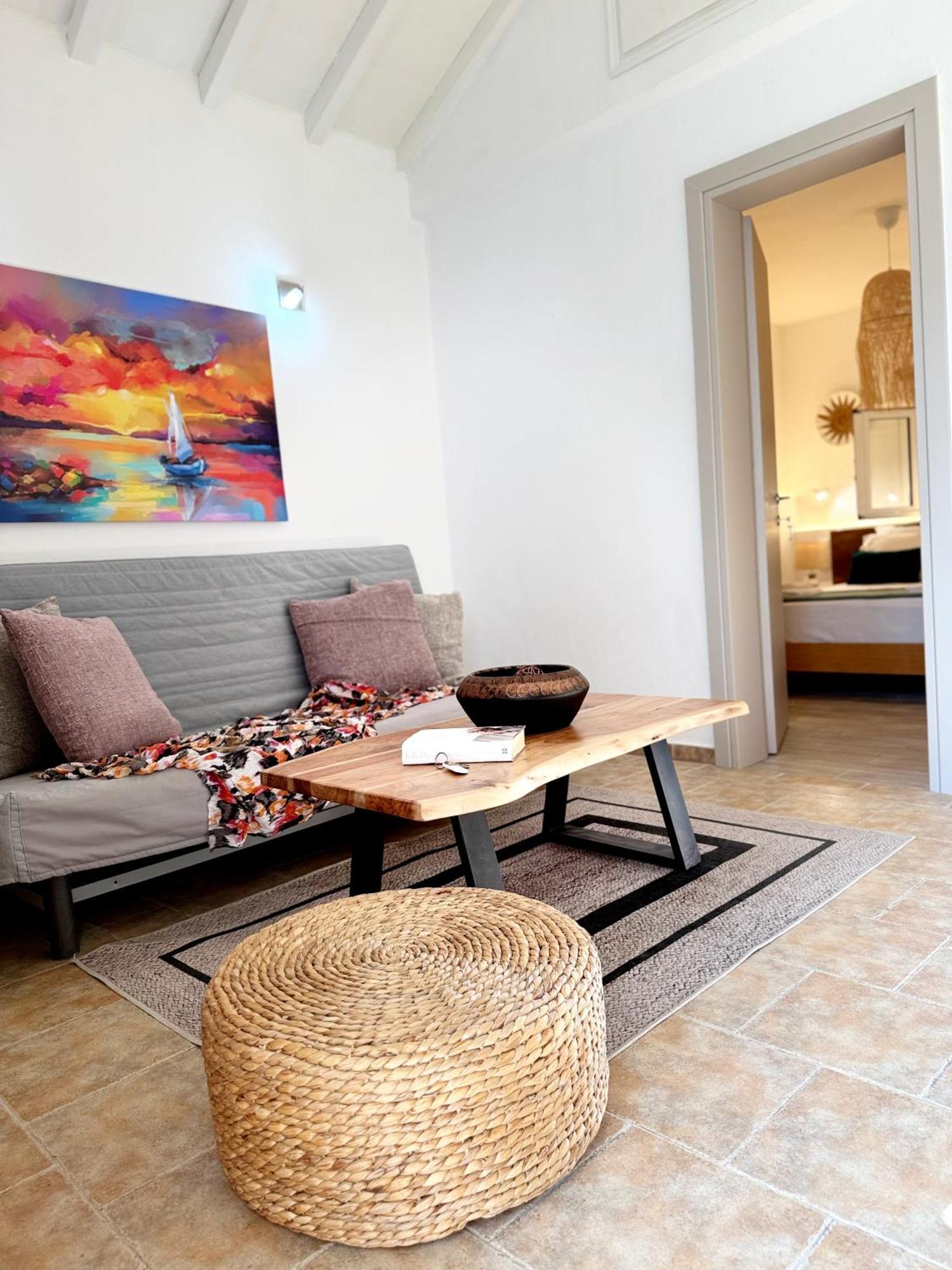 Del Sol Suites Skiathos stad Exteriör bild