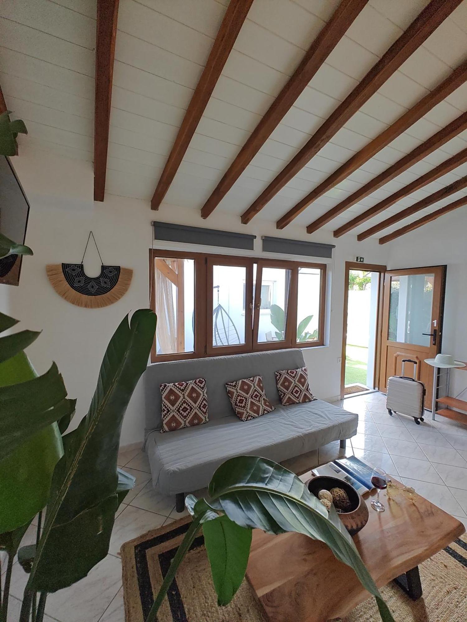 Del Sol Suites Skiathos stad Exteriör bild