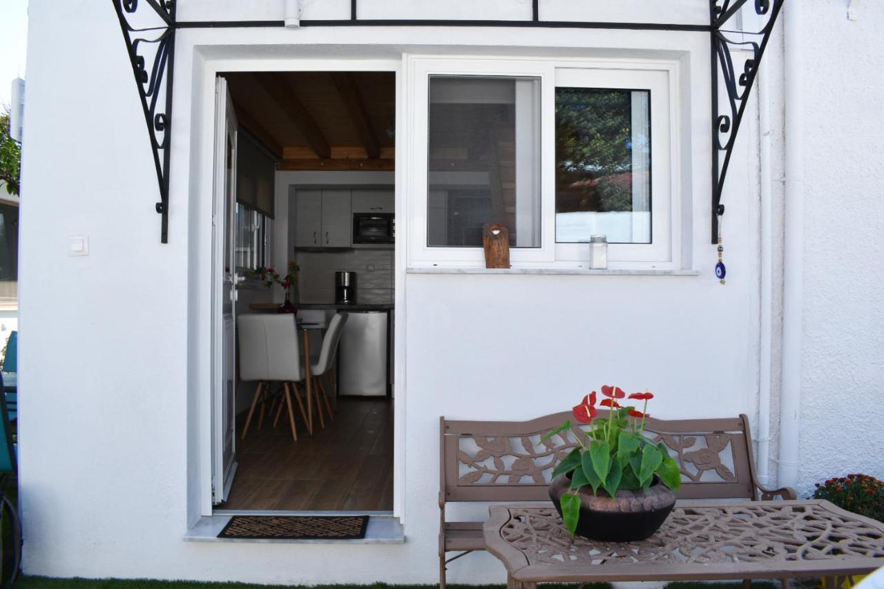 Del Sol Suites Skiathos stad Exteriör bild
