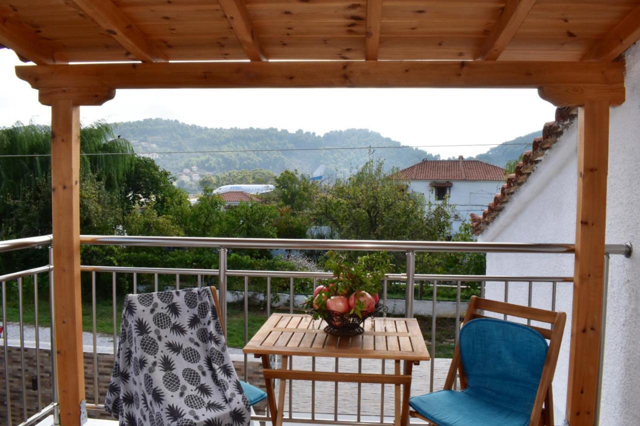 Del Sol Suites Skiathos stad Exteriör bild