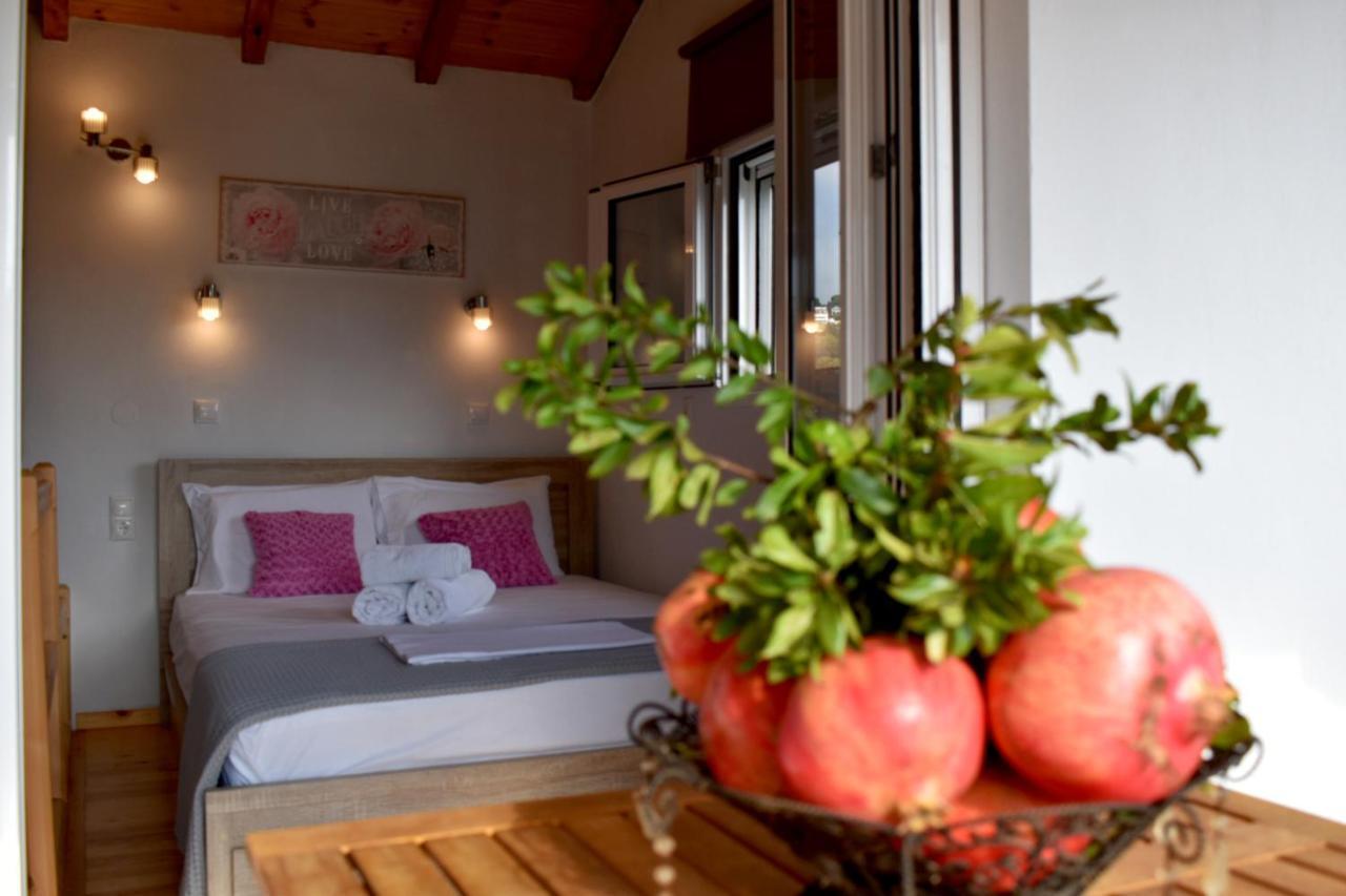 Del Sol Suites Skiathos stad Exteriör bild
